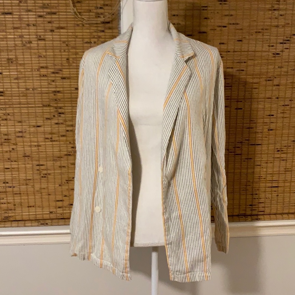 Linen Blazer